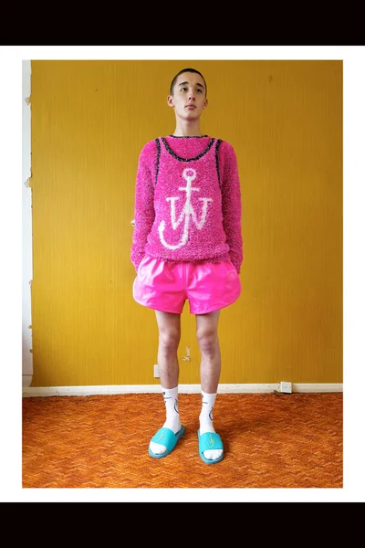 Look 3